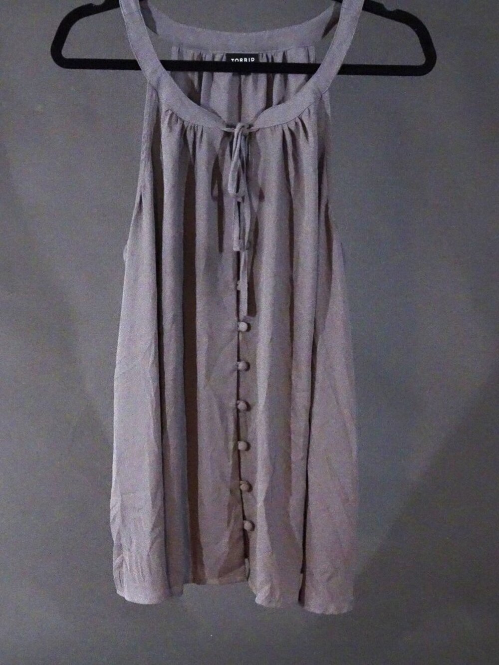 Torrid Gray Button-Up Sleeveless Blouse